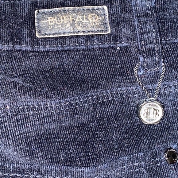 BUFFALO David Bitton Mid Rise Iron Slim Leg Corduroy Pants Black Size 4x32 - Picture 10 of 12